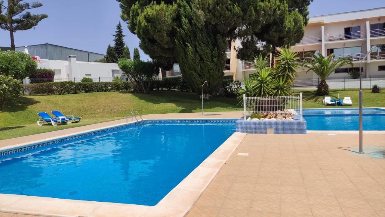01 Sra Da Rocha Com Piscina E Ac - Casas & Papeis Apartman Armação de Pêra Kültér fotó